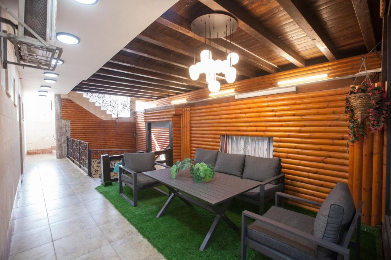 อาฮูซัท เฮาเชอร์ Hotel ทิเบเรียส ภายนอก รูปภาพ