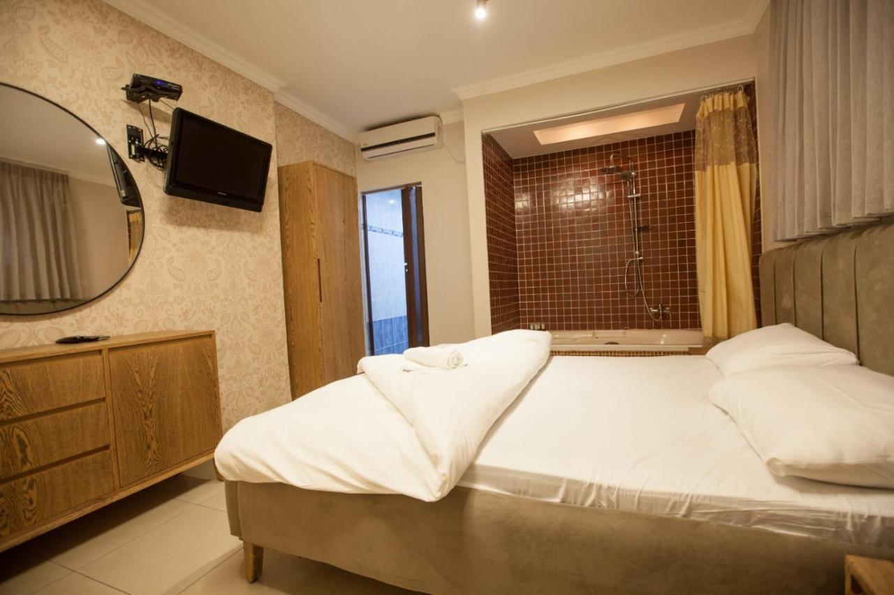 อาฮูซัท เฮาเชอร์ Hotel ทิเบเรียส ภายนอก รูปภาพ