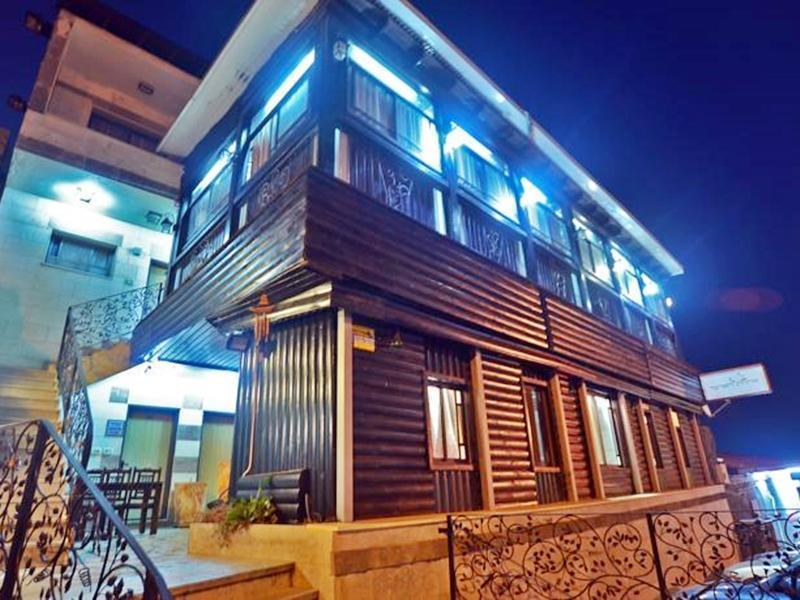 อาฮูซัท เฮาเชอร์ Hotel ทิเบเรียส ภายนอก รูปภาพ